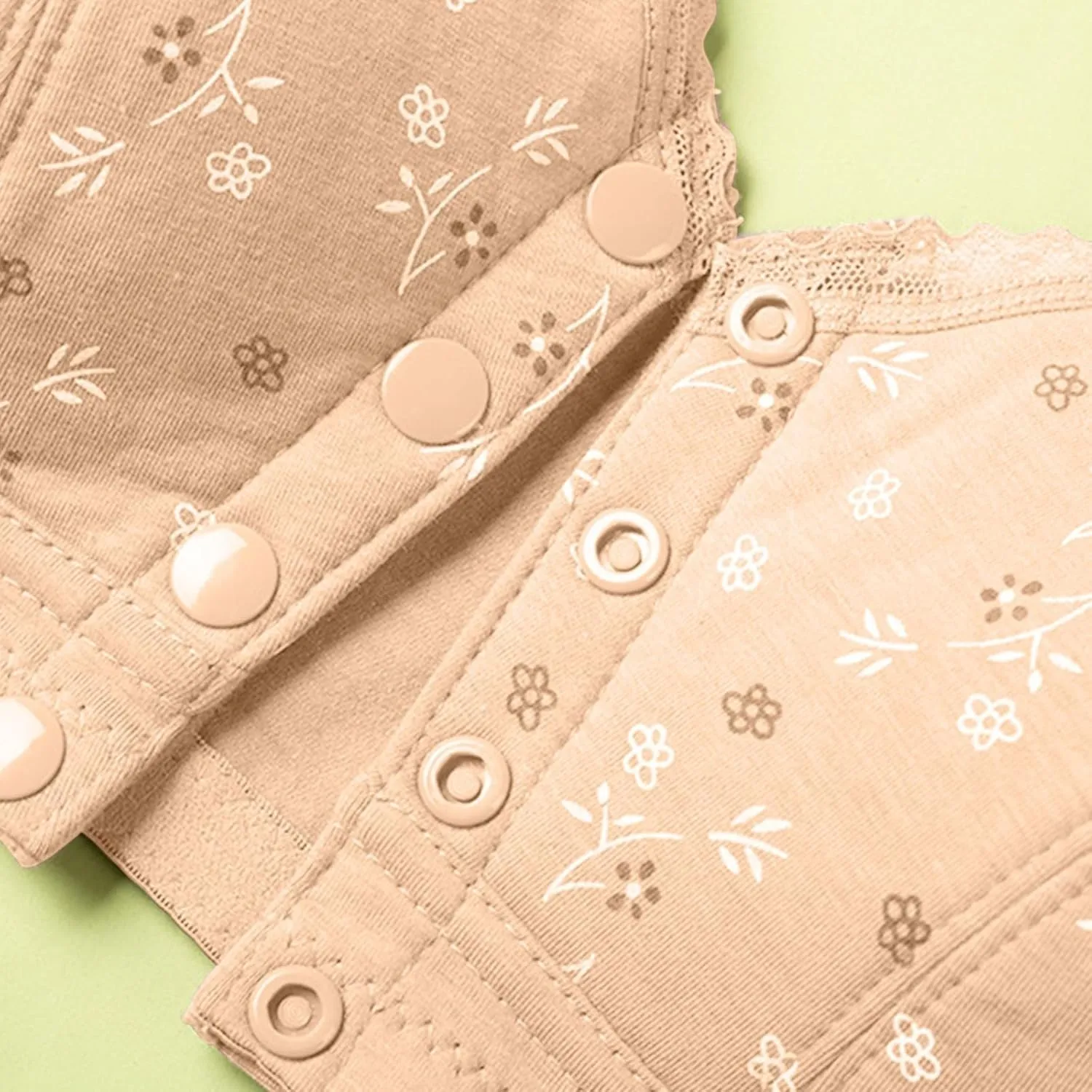 3 Packs Bra for Older Womens Daisy Bralettes 2024 New Comfortable Convenient Front Close Button Cotton Bras No