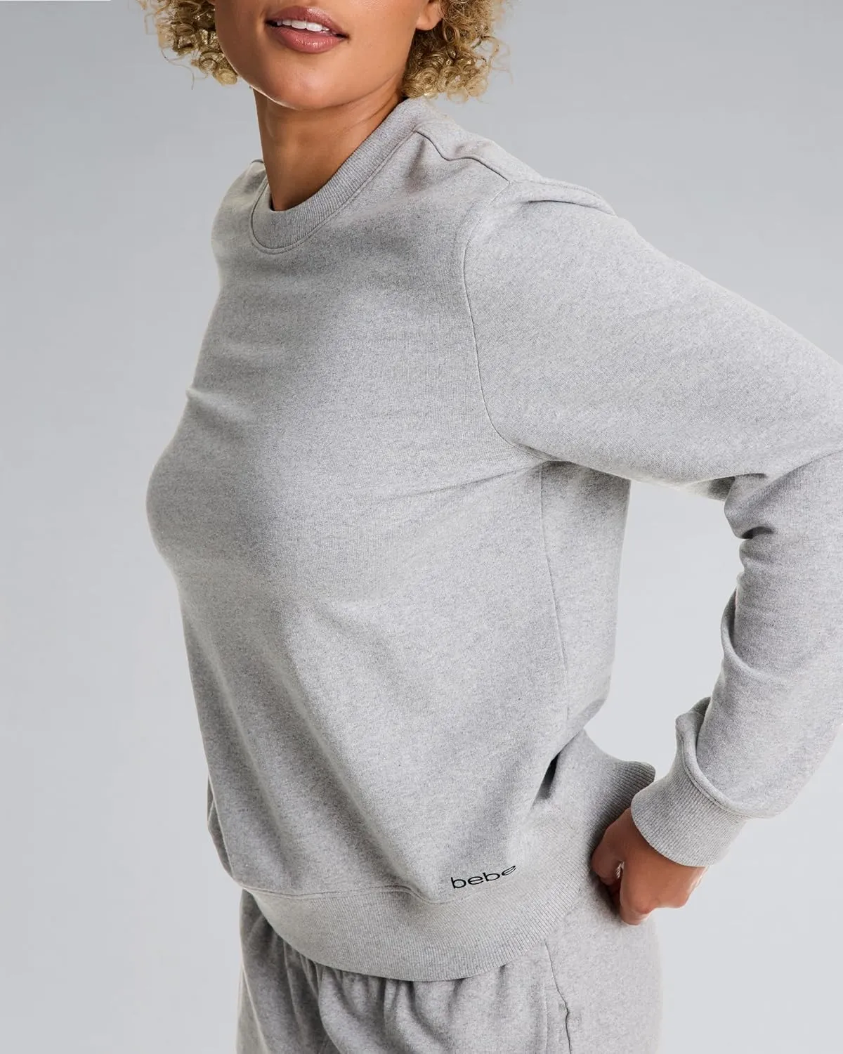 bebe French Terry Sweatshirt for Women, Crewneck Sweatshirts for Women, Sweatshirt Loungewear