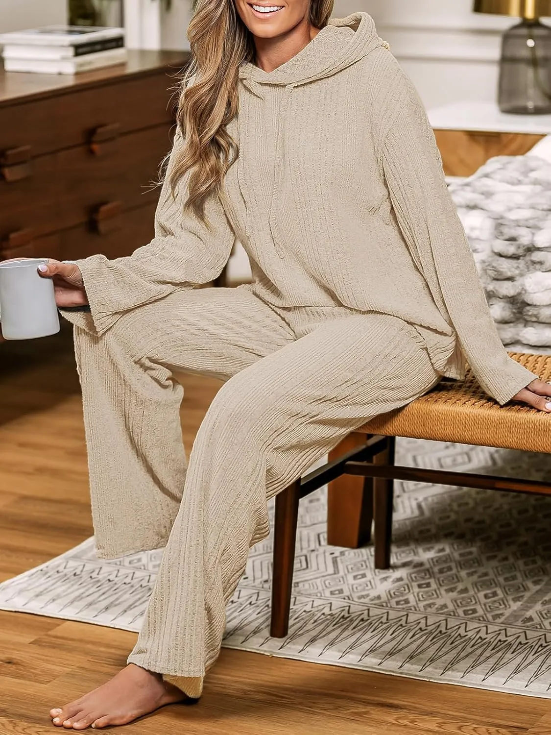 CUPSHE Womens Ribbed Knit Pajama Sets Long Sleeve Loungewear 2 Piece Soft and Comfy Lounge PJs Sets
