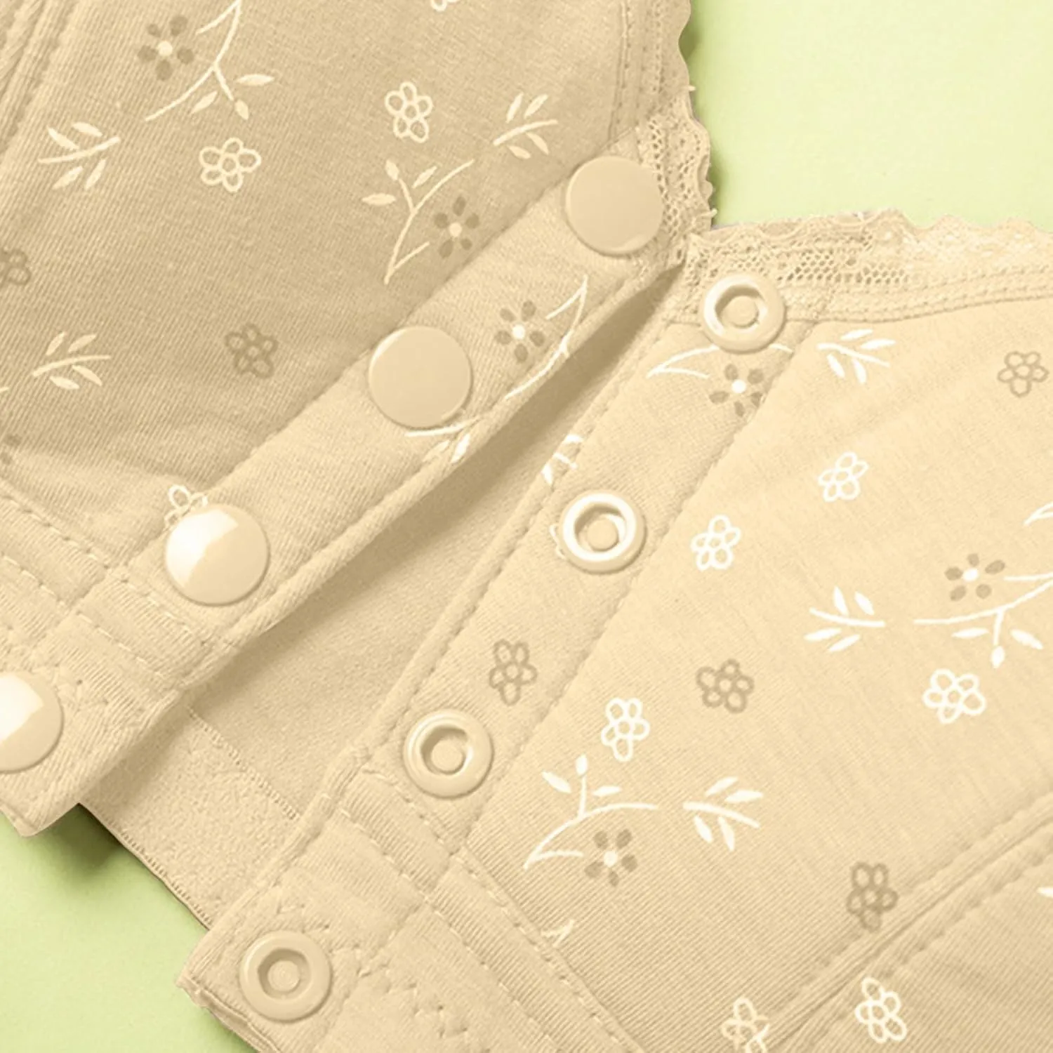 Daisy Bras for Older Women Front Button Closure Wireless Bra Push Up Breathable Sports Bra Plus