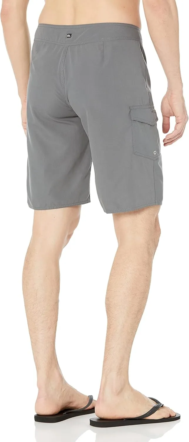 Quiksilver Men's Standard Everyday 21" Board Shorts