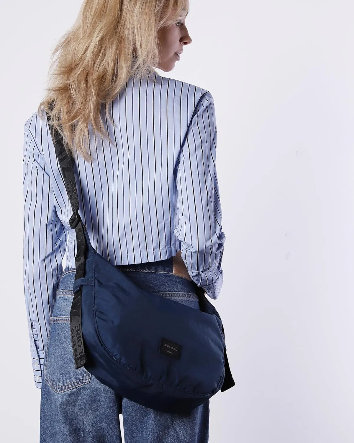 ZIMEGO Classic Crescent Crossbody Bag - Everyday Essential Travel Hobo Bag